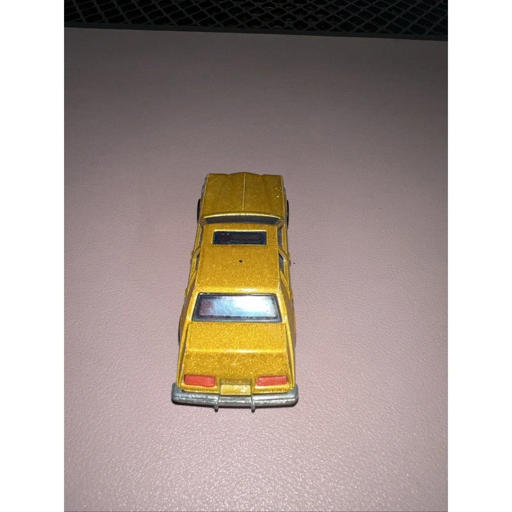 1980 Hot‎ wheels Cadillac Seville Metallic Gold